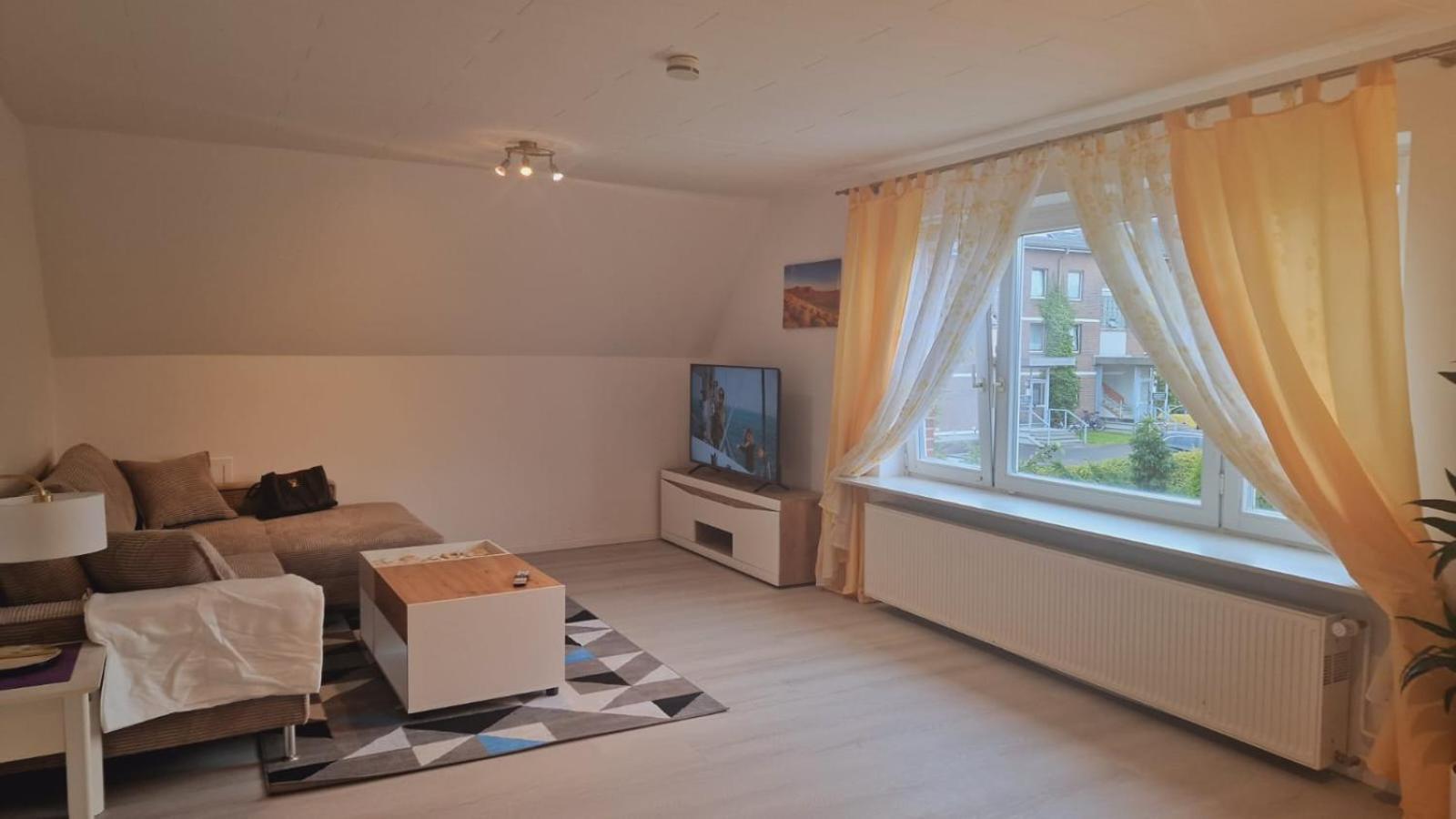 De Lux Wohnung 부숨 외부 사진